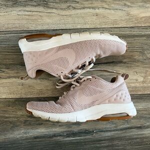 Mauve Nike air Max sneakers